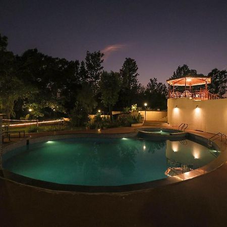 Arcus Villa - Swimming Pool/Ac/Luxurious Mahābaleshwar Esterno foto