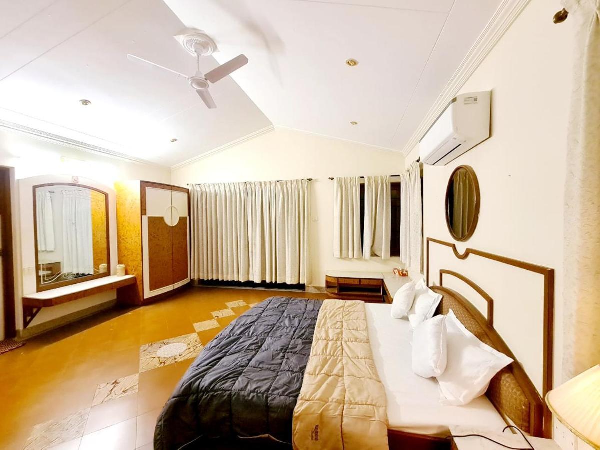 Arcus Villa - Swimming Pool/Ac/Luxurious Mahābaleshwar Esterno foto
