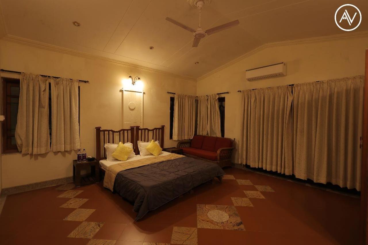 Arcus Villa - Swimming Pool/Ac/Luxurious Mahābaleshwar Esterno foto