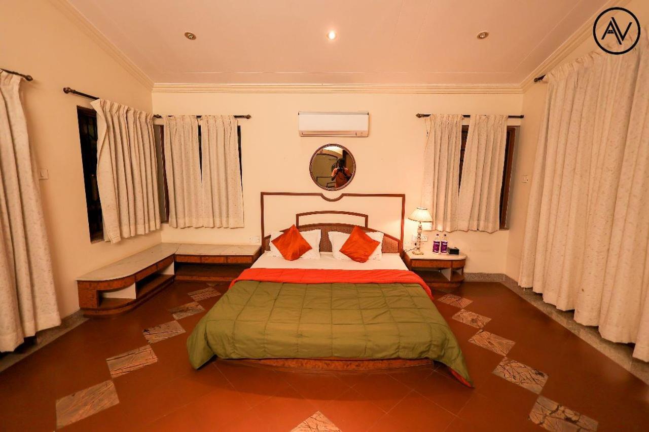 Arcus Villa - Swimming Pool/Ac/Luxurious Mahābaleshwar Esterno foto