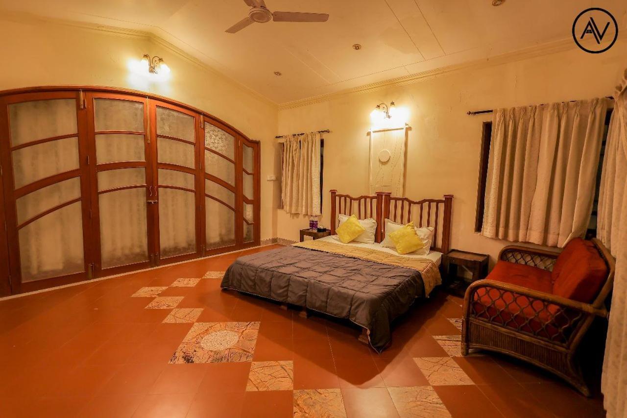 Arcus Villa - Swimming Pool/Ac/Luxurious Mahābaleshwar Esterno foto