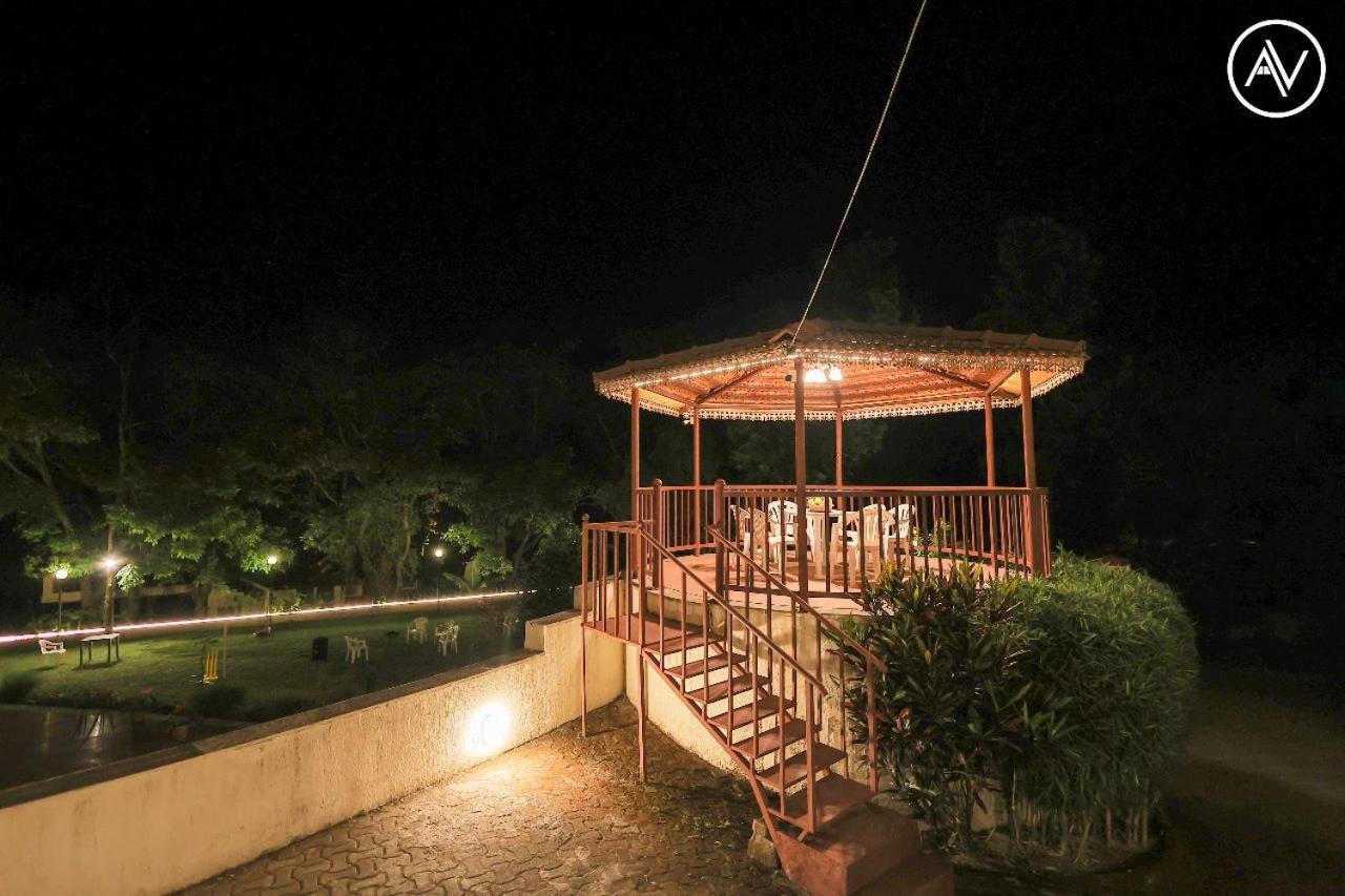 Arcus Villa - Swimming Pool/Ac/Luxurious Mahābaleshwar Esterno foto
