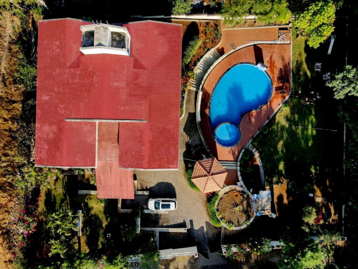 Arcus Villa - Swimming Pool/Ac/Luxurious Mahābaleshwar Esterno foto